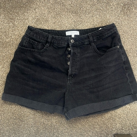 Dynamite Pants - Dynamite high rise rolled hem black jean mom shorts 31